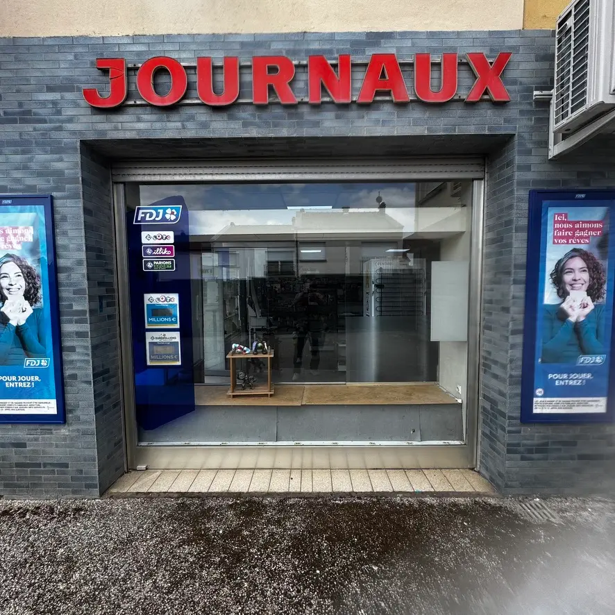 Deuxième vue du résultat après nettoyage de la vitrine